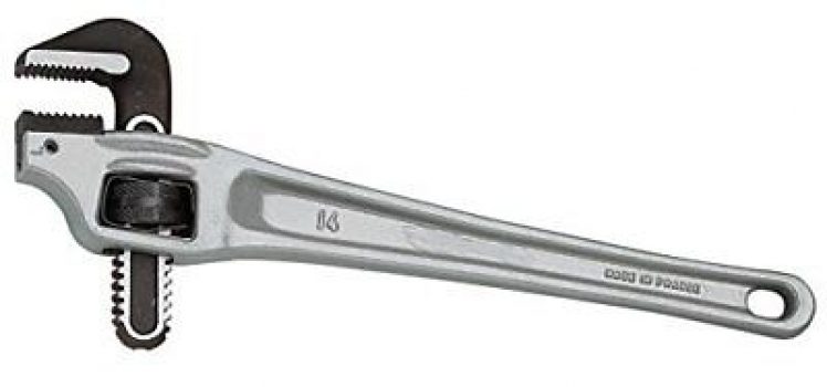 CLE SERRE-TUBE 90 EN BOUT 18 OUTIL FACOM 135A.18