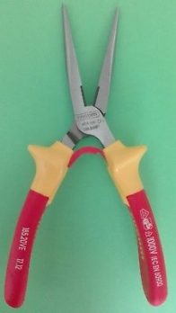 PINCE BECS PLATS 1000V 20CM OUTIL FACOM 188.20VE